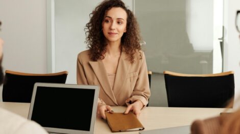 Candidate Experience: How to Make Your Hiring Process Stand Out